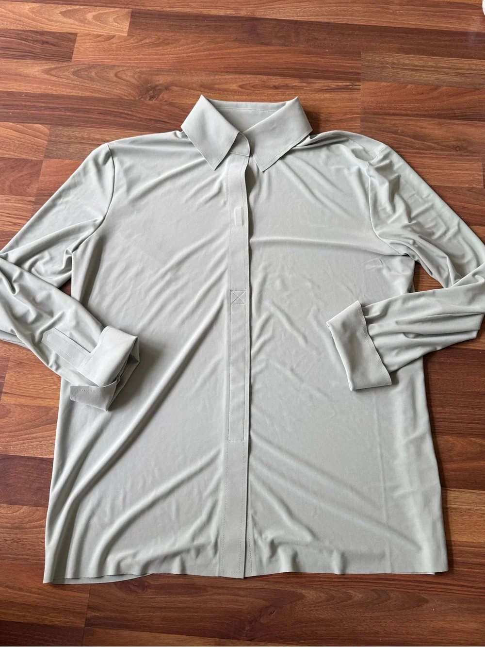 REVOLVE Norma Kamali 1986 Shirt XS | RARE COLOR!!! - Picture 3 of 8